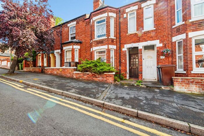2 Bedroom Terraced House For Sale In Whitehall Grove, Lincoln, LN1