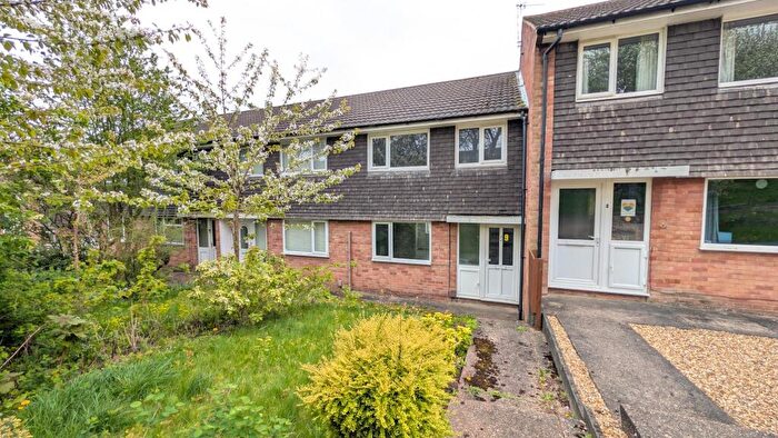3 Bedroom House To Rent In Cowdrey Gardens. Arnold, Nottingham, NG5