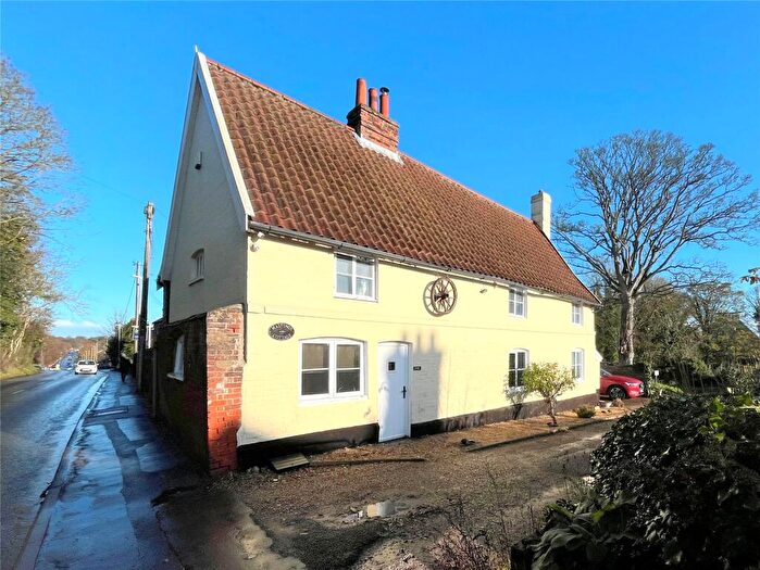 4 Bedroom Detached House For Sale In Melton Hill, Woodbridge, Suffolk, IP12