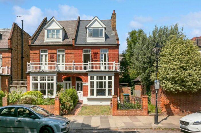 5 Bedroom End Of Terrace House To Rent In Lawn Crescent, Richmond, Surrey, TW9
