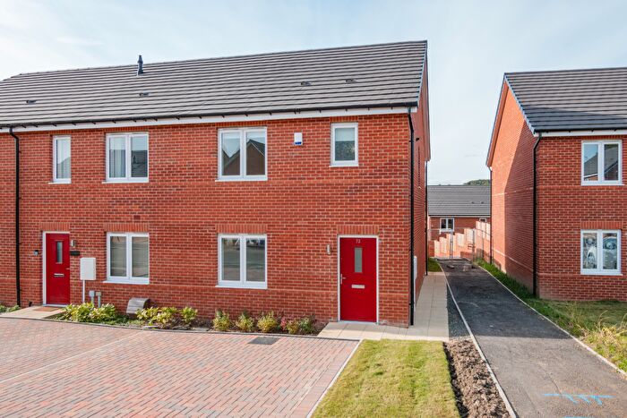 3 Bedroom House To Rent In Tilley Close, High Spen, Gateshead, NE39