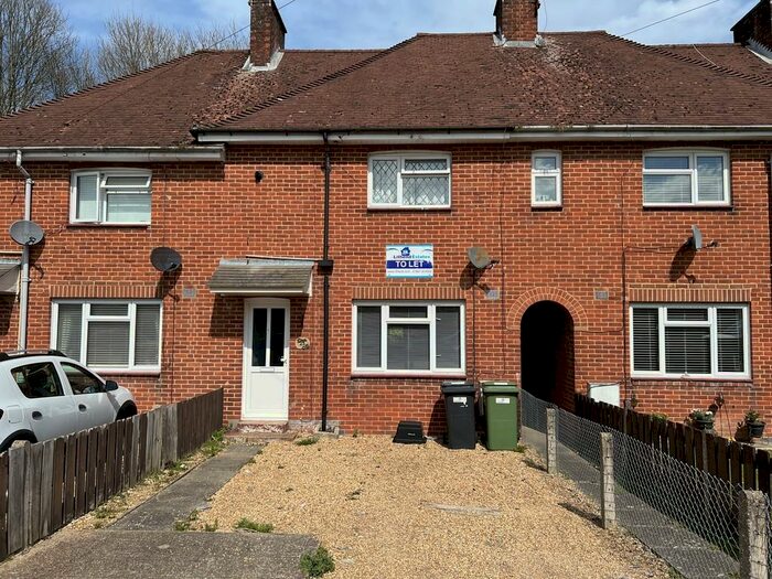 3 Bedroom Semi-Detached House To Rent In Fivefields Road, Winchester, SO23