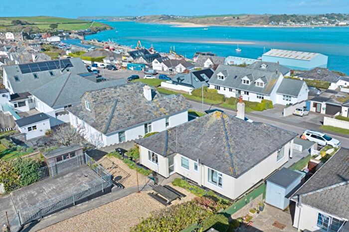 3 Bedroom Bungalow For Sale In Egerton Road, Padstow, PL28