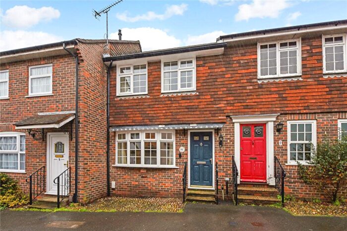 2 Bedroom Terraced House To Rent In Sheep Street, Petersfield, Hampshire, GU32