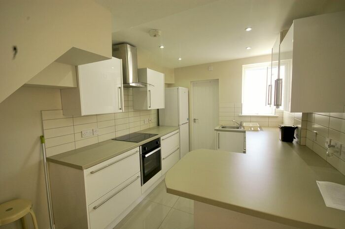 4 Bedroom Terraced House To Rent In Gwennyth Street, Cathays, CF24