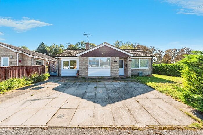 3 Bedroom Detached Bungalow For Sale In Wingfield Road, Lakenheath, Brandon, IP27
