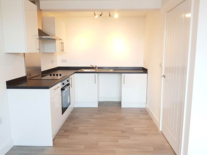 1 Bedroom Flat To Rent In Millbeck House, Oakdale Road, Arnold, NG5