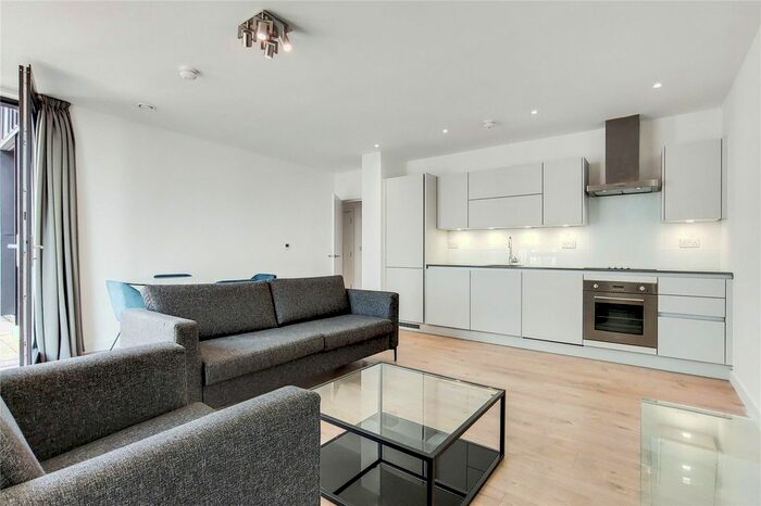 2 Bedroom Flat To Rent In Forrester Way, London, E15