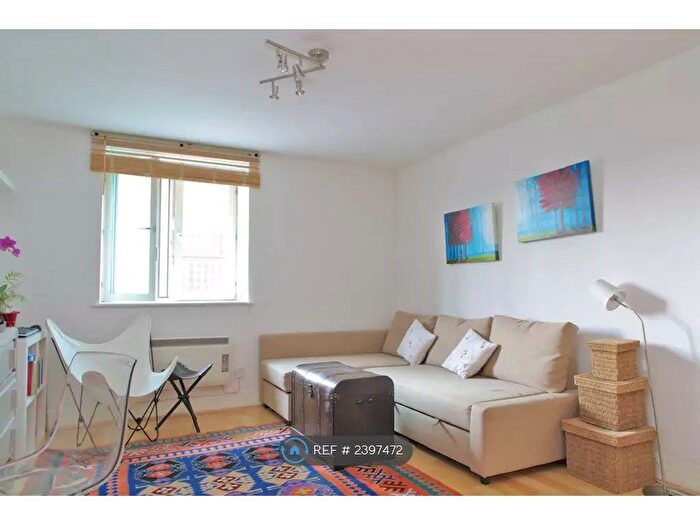 1 Bedroom Flat To Rent In Westminster Bridge Road, London, SE1