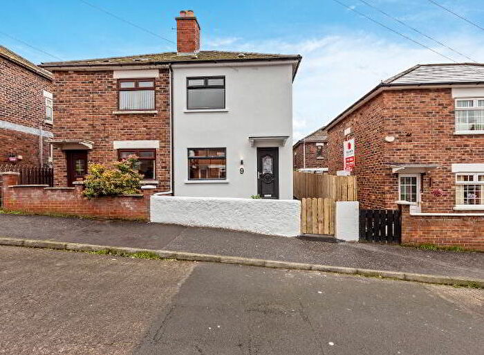 3 Bedroom Semi-Detached House For Sale In Dhu Varren Parade, Belfast, BT13