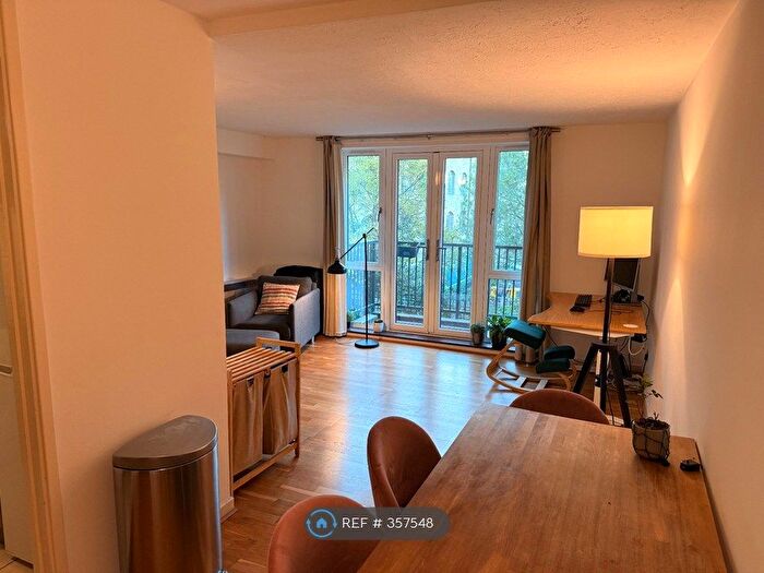 1 Bedroom Flat To Rent In Wharfedale Road, London, N1