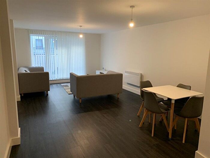 2 Bedroom Flat To Rent In Charles Street, Leicester, LE1