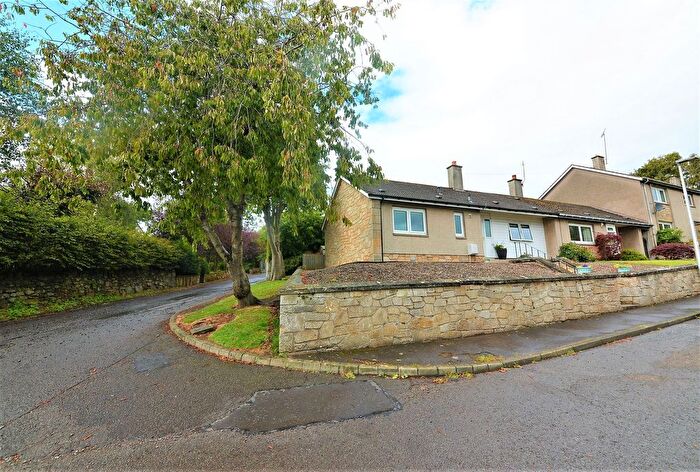 4 Bedroom Cottage For Sale In School Brae, Letham, KY15