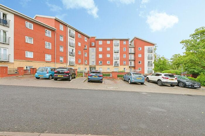 2 Bedroom Flat For Sale In Boundary Road, Birmingham, B23