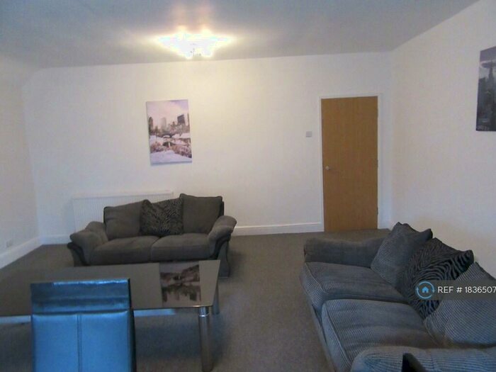 2 Bedroom Flat To Rent In Ivanhoe Road, Aigburth, Liverpool, L17