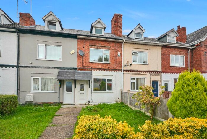 3 Bedroom Terraced House To Rent In Garden Road, Eastwood, Nottingham, NG16