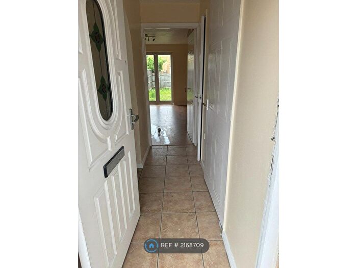 2 Bedroom Terraced House To Rent In Grasshaven Way, London, SE28