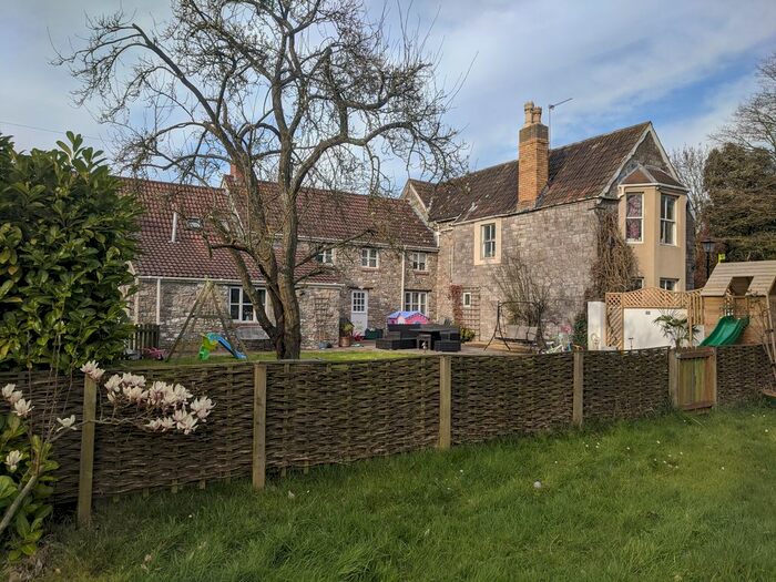 4 Bedroom Cottage To Rent In Awkley Lane, Tockington, Bristol, Gloucestershire, BS32