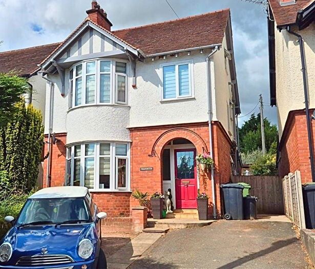 3 Bedroom Detached House For Sale In Hereford Road, Leominster, HR6