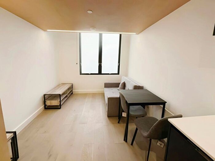 1 Bedroom Apartment To Rent In Sky Gardens, Castlefield, M15