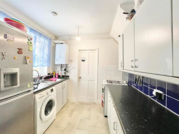 3 Bedroom Terraced House For Sale In Blackhorse Lane, London, E17