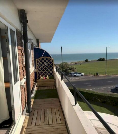 1 Bedroom Flat To Rent In Northumberland Avenue, Northumberland Court Northumberland Avenue, CT9