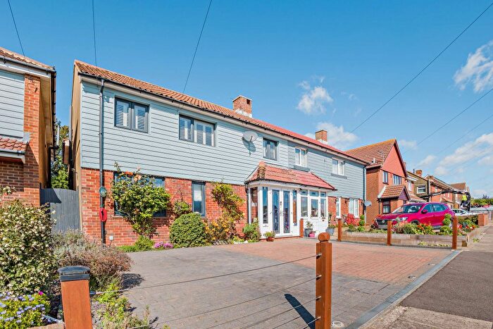 4 Bedroom Semi-detached House For Sale In Court Road, Walmer, CT14