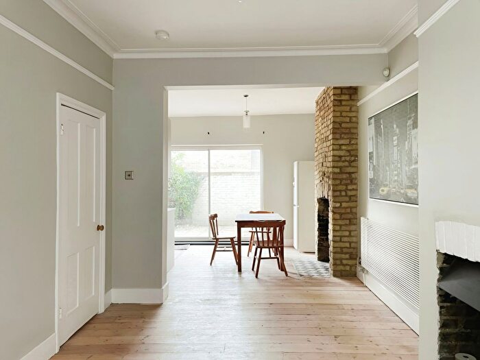 3 Bedroom Terraced House To Rent In Graveney Road, London, SW17