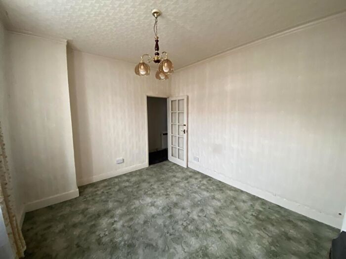 3 Bedroom Terraced House For Sale In Clarendon Road, West Green, London, N15