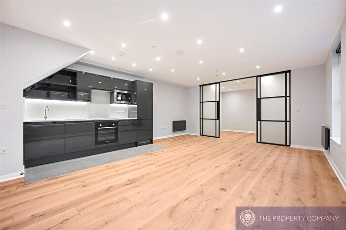 1 Bedroom Flat To Rent In High Road, North Finchley, London, N12