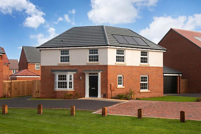 4 Bedroom Detached House For Sale In Salhouse Road, Sprowston, Norwich, NR13