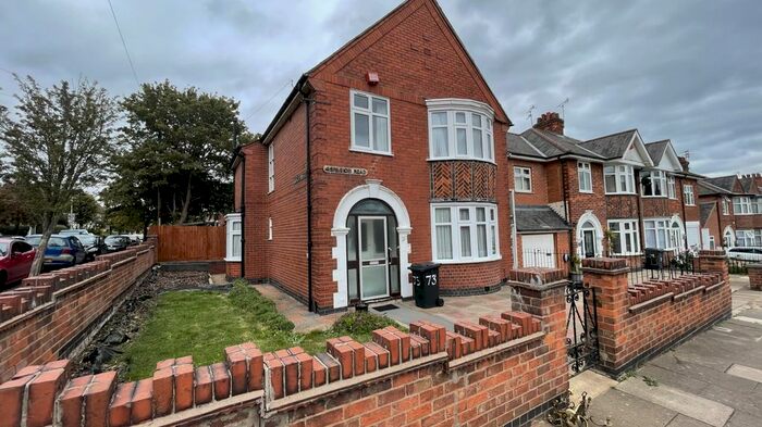 3 Bedroom Detached House To Rent In Ashleigh Road, Leicester, Leicestershire, LE3