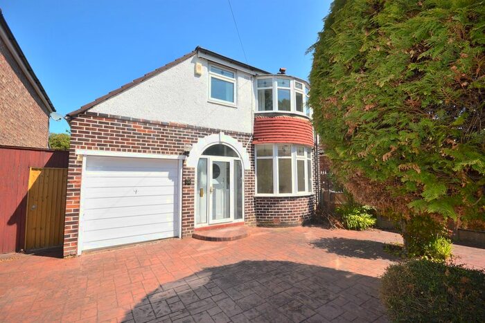 3 Bedroom Detached House To Rent In Clough Avenue, Sale, M33