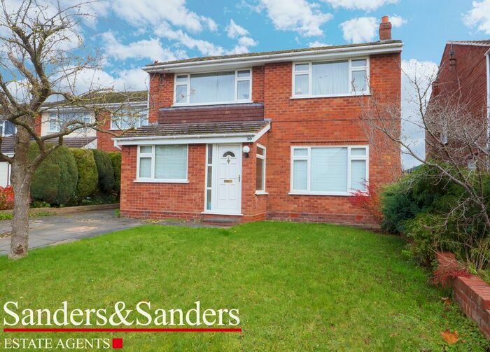 5 Bedroom Detached House For Sale In Winchcombe Road, Alcester, B49