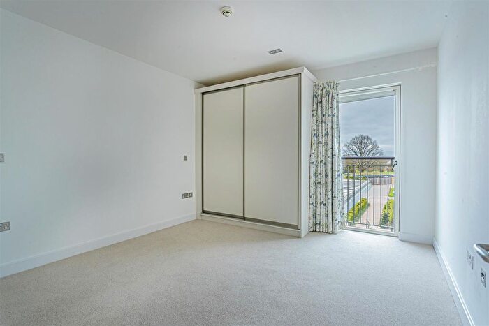 1 Bedroom Property For Sale In Roundwood Way, Corsham, SN13