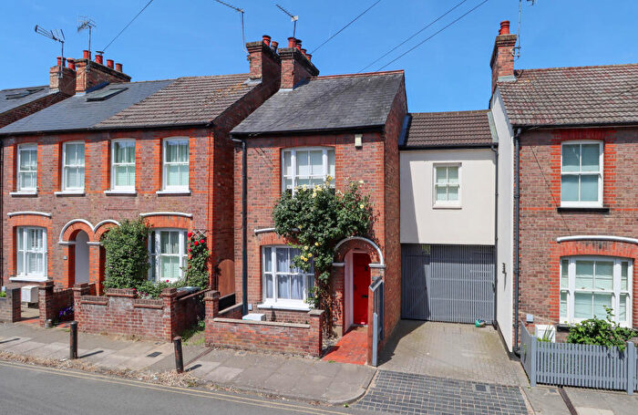 2 Bedroom Semi-Detached House For Sale In Bernard Street, St Albans, AL3