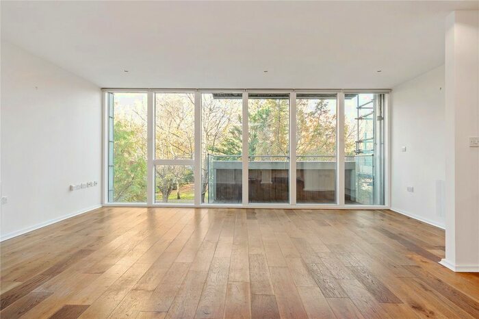 2 Bedroom Flat To Rent In Lever Street, London, EC1V