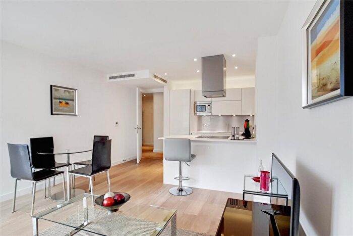 1 Bedroom Apartment To Rent In Courtyard Apartments, Avantgarde Place, E1