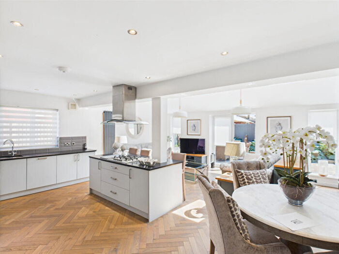 3 Bedroom Detached House For Sale In Lytham Road, Freckleton, PR4