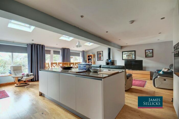 4 Bedroom Detached House For Sale In Home Close, Dingley, Market Harborough, LE16