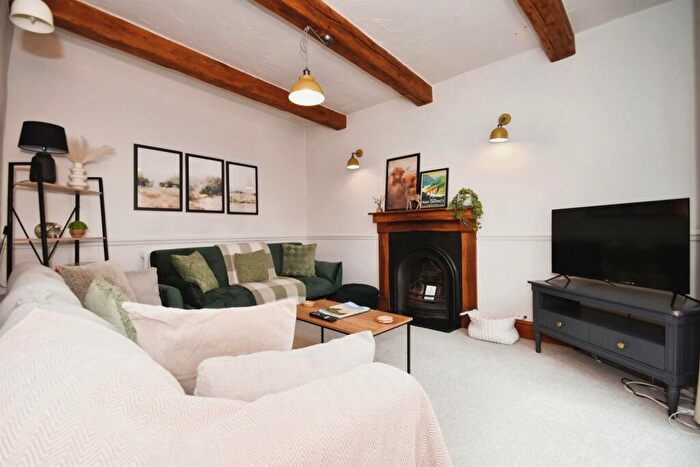 2 Bedroom Detached House For Sale In Main Road, Wensley, Matlock, DE4