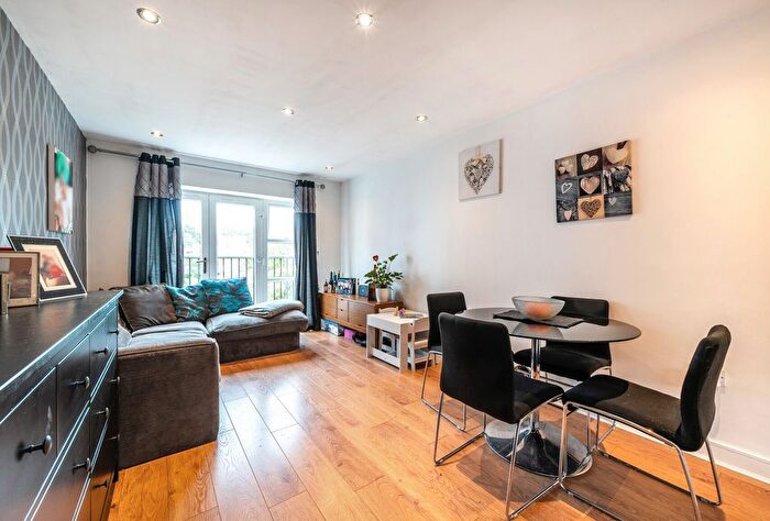 2 Bedroom Flat For Sale In Derwent Court, Riverside Close, Romford, RM1