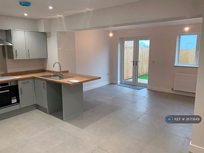4 Bedroom Terraced House To Rent In Hellier Walk, Bristol, BS13