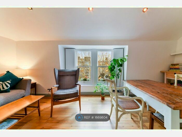 2 Bedroom Flat To Rent In Bethune Road, London, N16