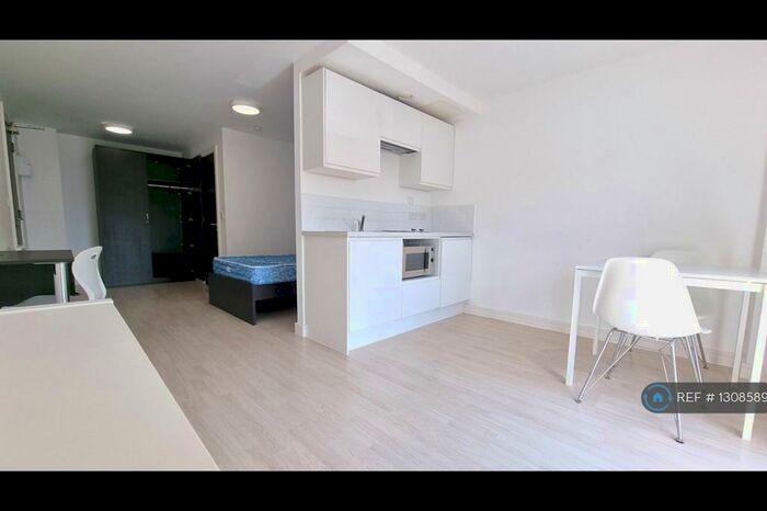 Studio To Rent In Liverpool, Liverpool, L8