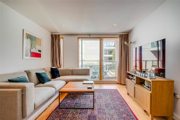 1 Bedroom Flat To Rent In Wingate Square, London, SW4