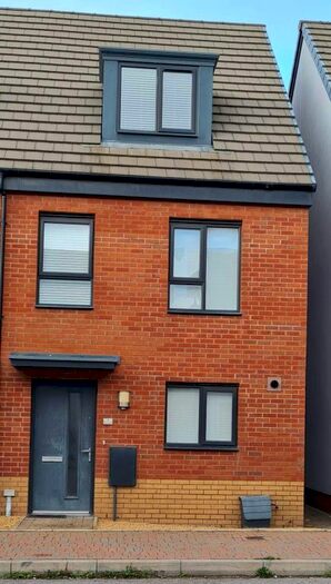 3 Bedroom Semi-Detached House To Rent In Ffordd Y Dociau, Barry Waterfront, Barry, CF62