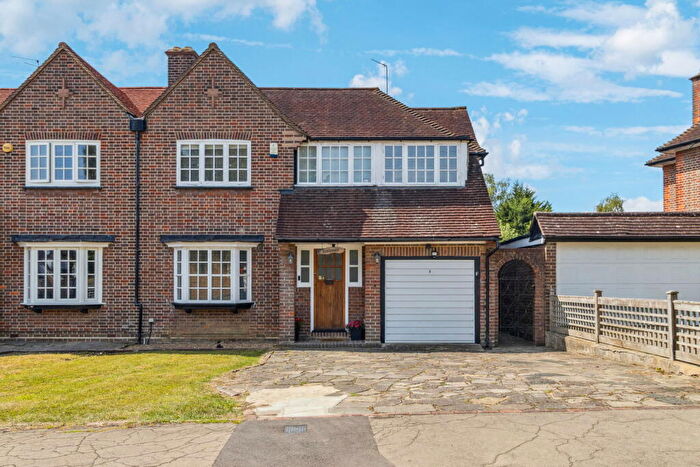 4 Bedroom Semi Detached House For Sale In Altham Road, Pinner, HA5