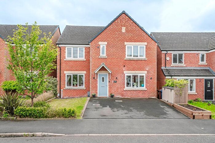 5 Bedroom Detached House For Sale In Halifax Drive, Buckshaw Village, PR7