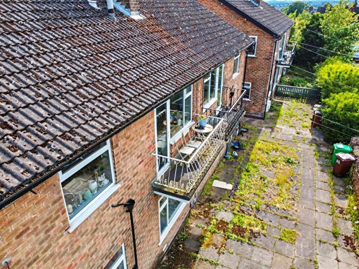 2 Bedroom Maisonette For Sale In Milton Court, Compton Road, Sherwood, NG5
